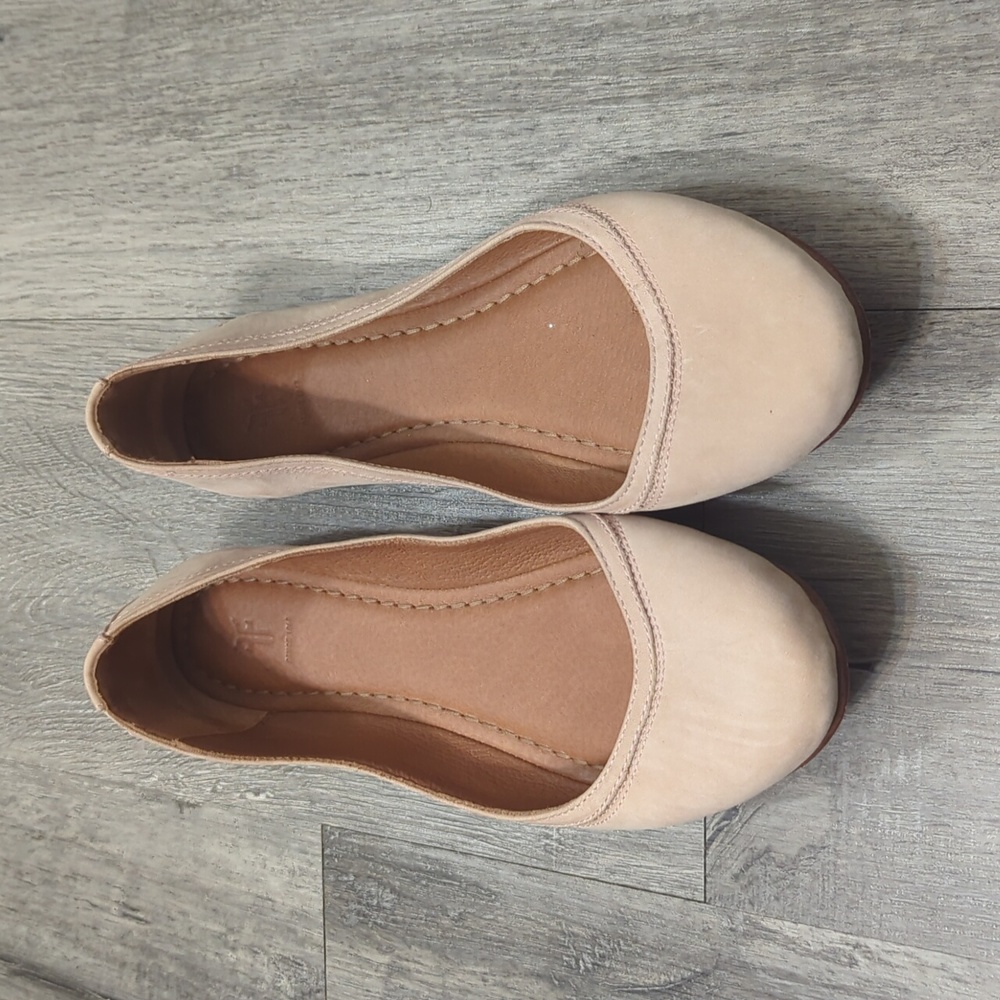 Frye Women's Flats in Light Pink